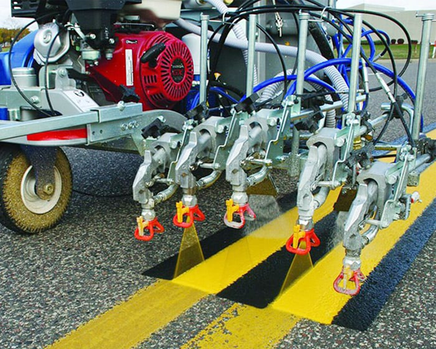 Road marking machine dealers in Faridabad